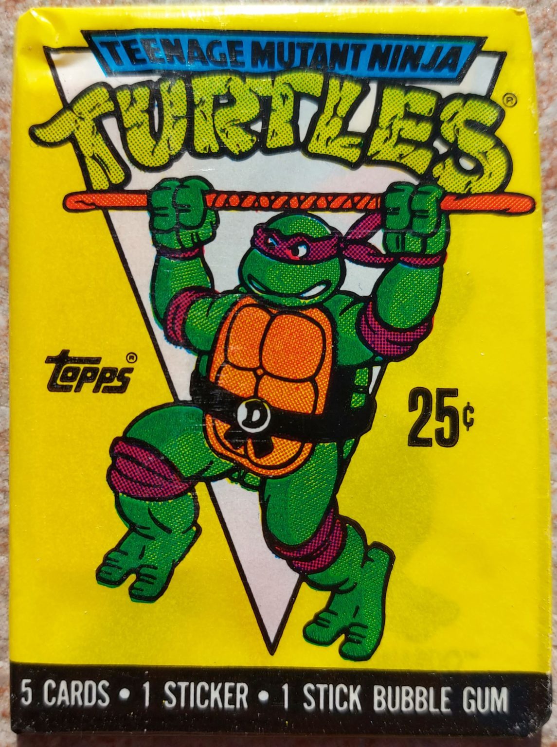Teenage Mutant Ninja Turtles 1st series genuine sealed unopened wax pack cards with gum from Topps, 1989. Donatello.